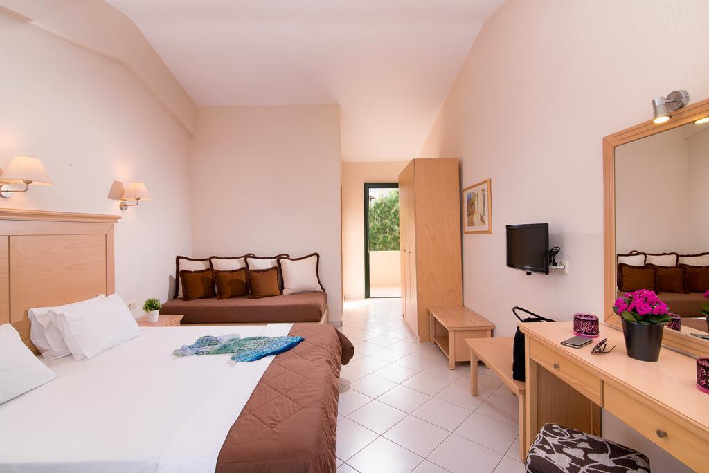 Aeria Hotel Astris Exteriör bild
